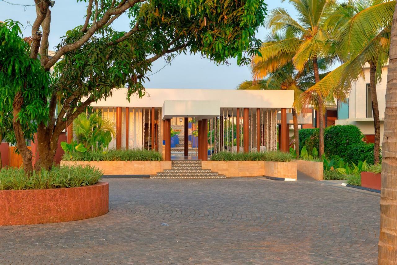 Azaya Beach Resort Goa Benaulim Bagian luar foto